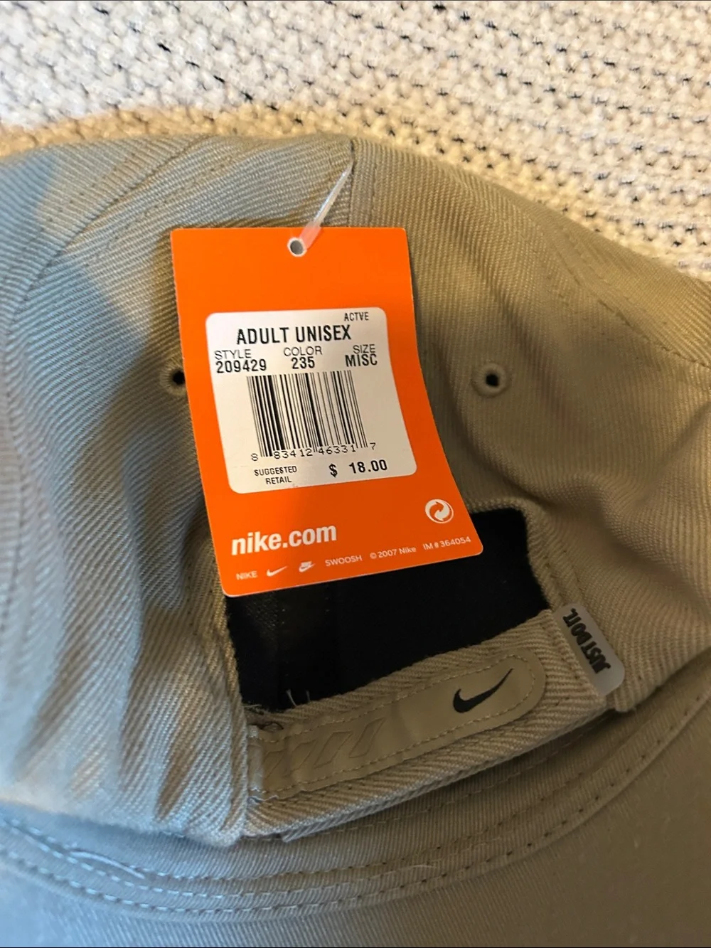 Nike Men’s Tan/Khaki Swoosh Baseball Caps - Embroidered Logo